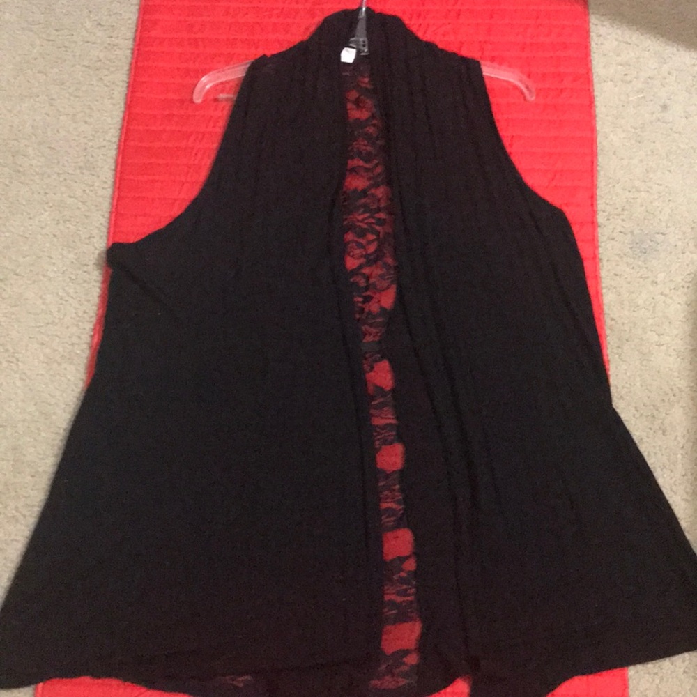 Sleeveless cardigan